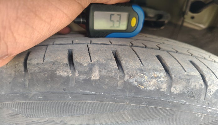 2025 Hyundai Creta SX Premium 1.5 iVT, Petrol, Automatic, 6,892 km, tyre