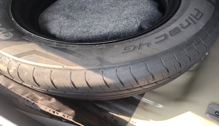 2025 Hyundai Creta SX Premium 1.5 iVT, Petrol, Automatic, 6,892 km, tyre