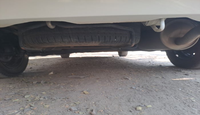 2021 Maruti Ertiga VXI CNG, Petrol, Manual, 77,549 km, tyre