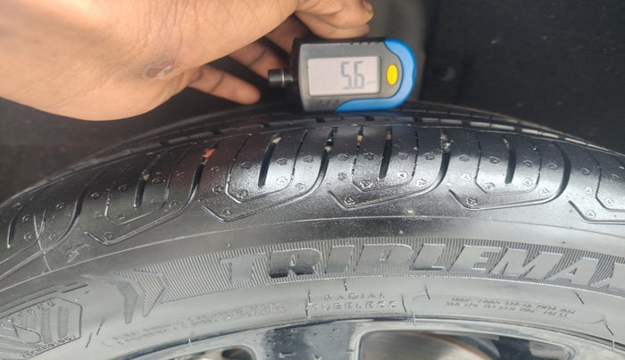 2023 MG ASTOR  SMART BLACK STORM EDITION CVT, Petrol, Automatic, 23,494 km, tyre