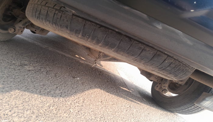 2017 Toyota Innova Crysta 2.8 GX AT 7 STR, Diesel, Automatic, 89,666 km, tyre