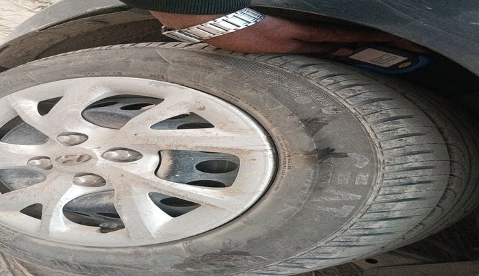 2018 Hyundai Grand i10 SPORTZ 1.2 KAPPA VTVT, Petrol, Manual, 35,222 km, tyre