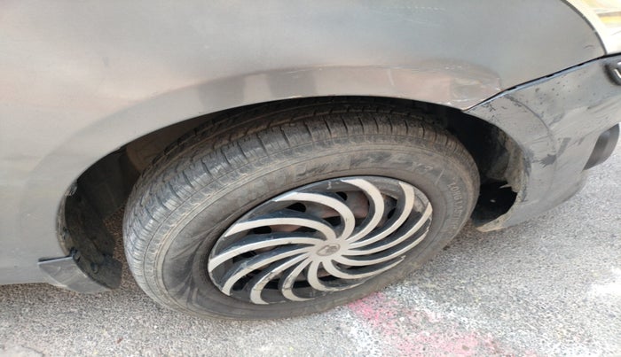 2013 Maruti Swift Dzire VDI, Diesel, Manual, 1,10,800 km, tyre