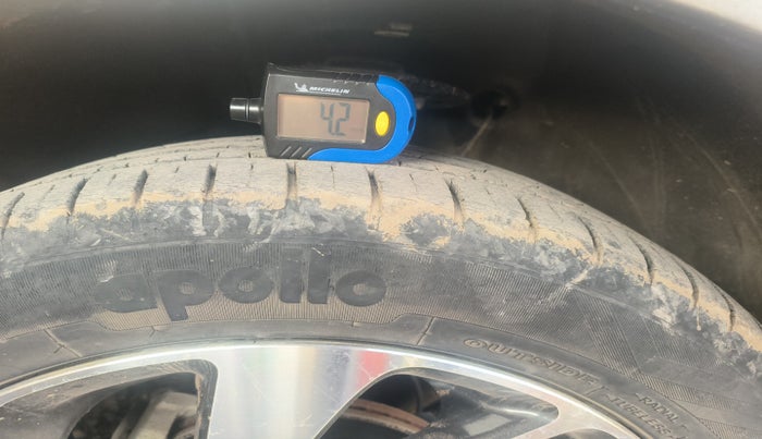 2021 Maruti Baleno ZETA CVT PETROL 1.2, Petrol, Automatic, 31,640 km, tyre