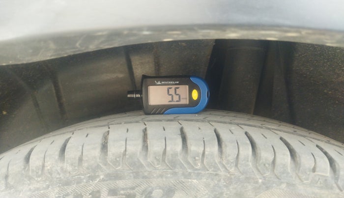 2020 Maruti XL6 ZETA AT, Petrol, Automatic, 90,618 km, tyre