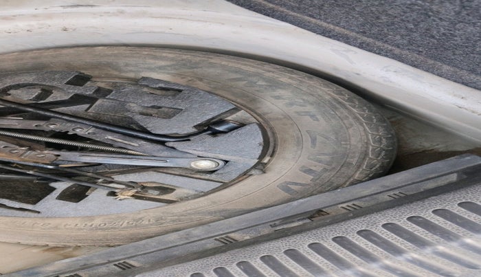 2016 Volkswagen Polo TRENDLINE 1.2L PETROL, Petrol, Manual, 62,986 km, tyre