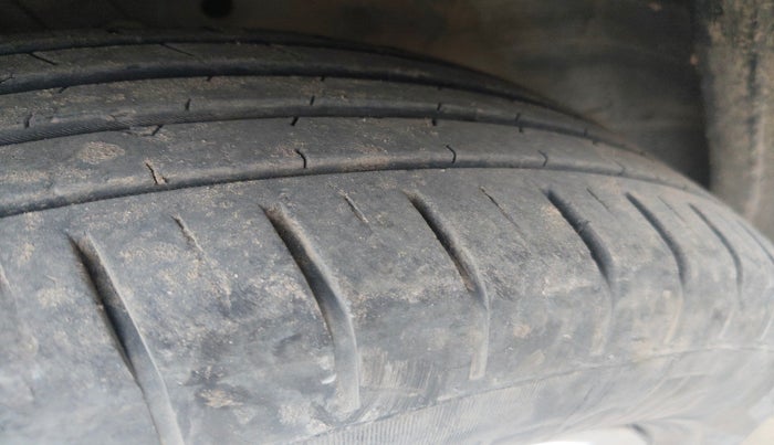 2019 Honda Amaze 1.2L I-VTEC V, Petrol, Manual, 79,071 km, tyre