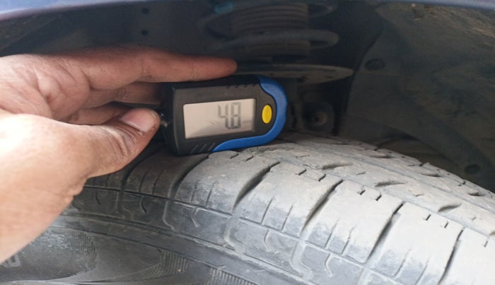 2019 Maruti Dzire VDI, Diesel, Manual, 71,859 km, tyre