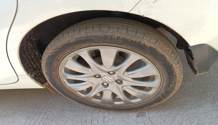 2016 Maruti Baleno ZETA PETROL 1.2, Petrol, Manual, 1,21,532 km, tyre