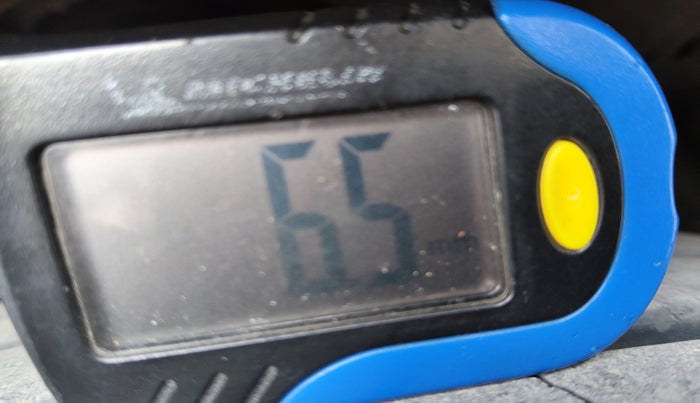 2015 Mercedes Benz C Class C 220 CDI AVANTGARDE, Diesel, Automatic, 1,16,207 km, tyre