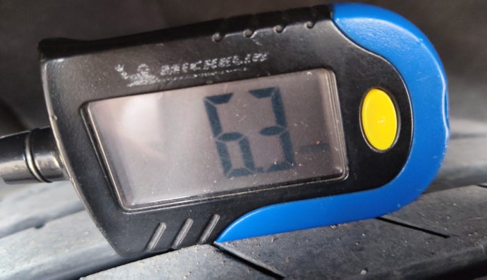 2015 Mercedes Benz C Class C 220 CDI AVANTGARDE, Diesel, Automatic, 1,16,207 km, tyre