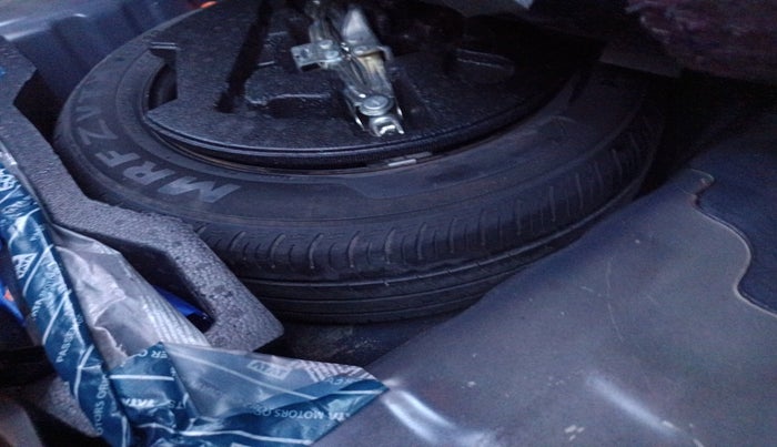 2018 Maruti Ciaz ZETA 1.4  MT PETROL, Petrol, Manual, 1,06,031 km, tyre