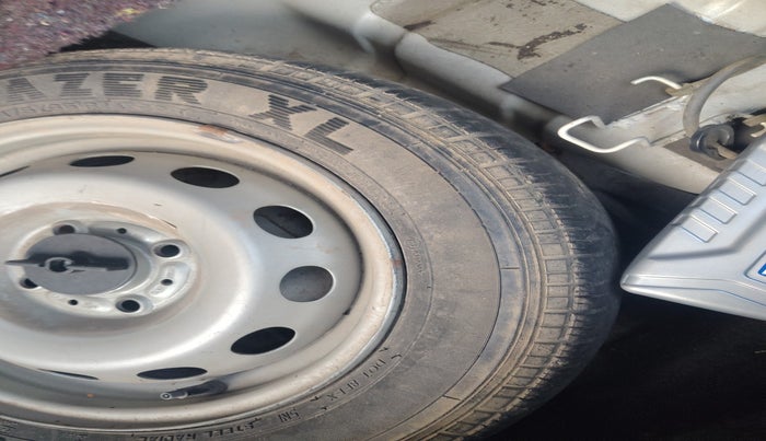 2014 Tata Indigo ECS LS TDI, Diesel, Manual, 71,296 km, tyre