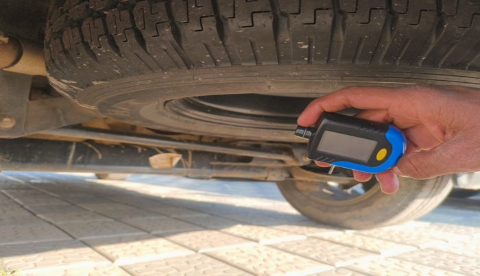 2022 Tata Harrier XZA PLUS 2.0L, Diesel, Automatic, 94,275 km, tyre