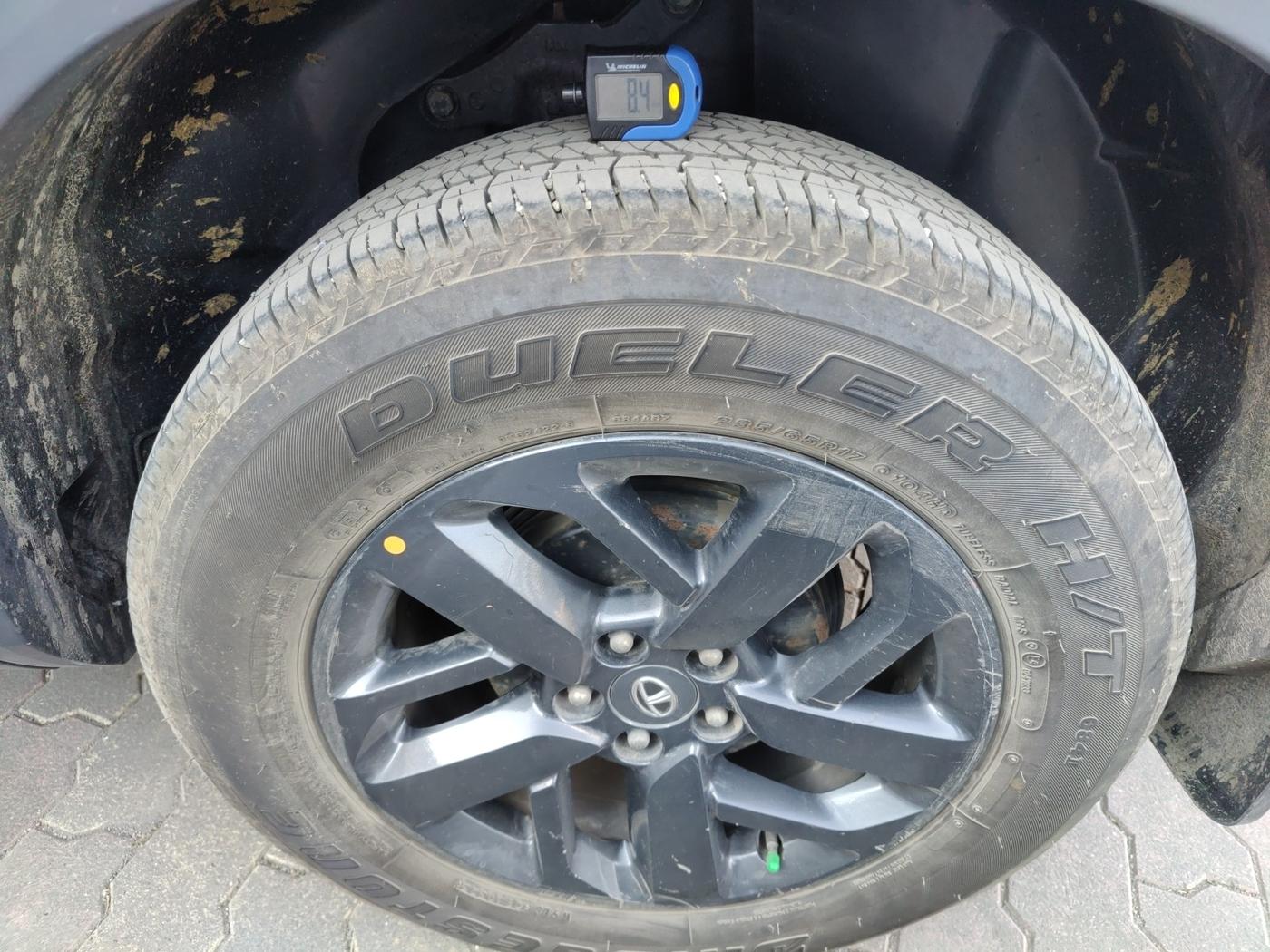2020 Tata Harrier XZA PLUS 2.0L DARK EDITION, Diesel, Automatic, 94,224 km, tyre