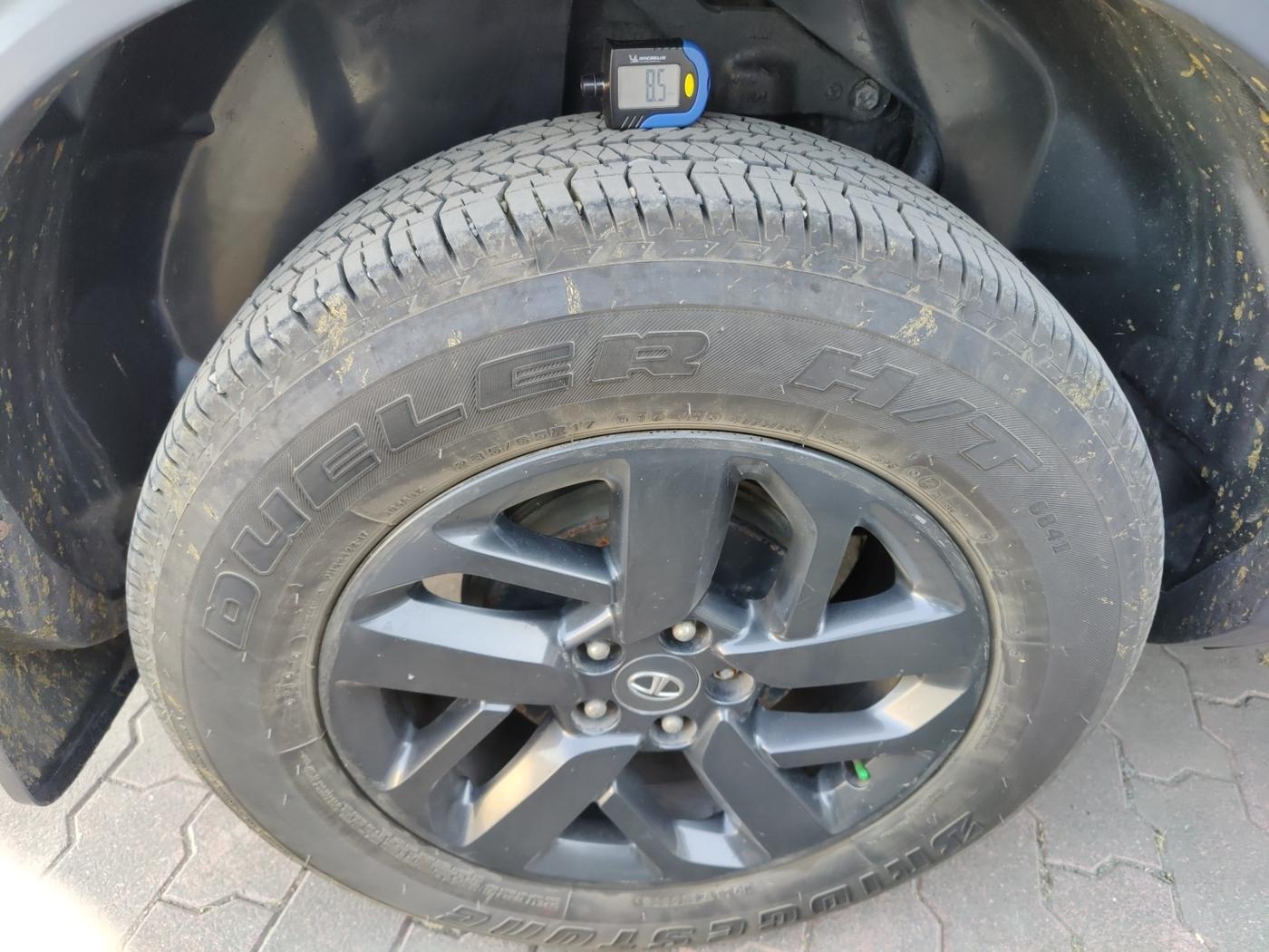 2020 Tata Harrier XZA PLUS 2.0L DARK EDITION, Diesel, Automatic, 94,224 km, tyre