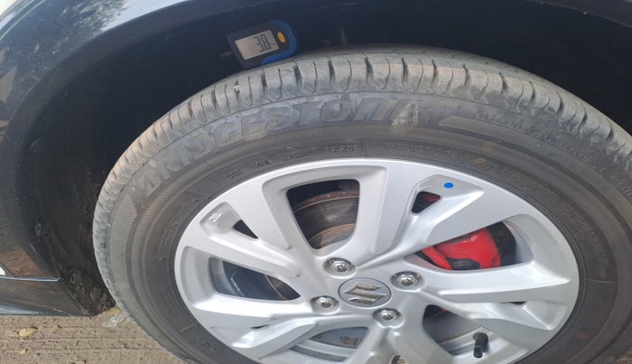 2025 Maruti Swift ZXi, Petrol, Manual, 8,375 km, tyre