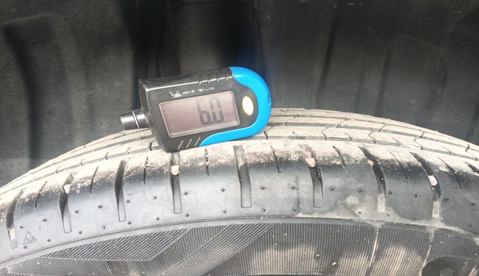 2023 Maruti Baleno ALPHA 1.2 AGS, Petrol, Automatic, 27,556 km, tyre