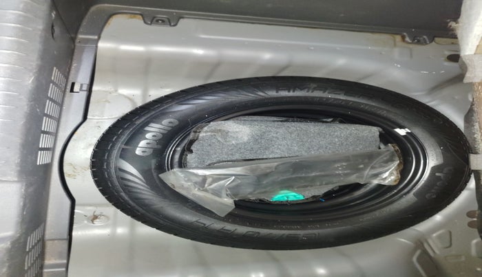 2021 Hyundai GRAND I10 NIOS SPORTZ AMT 1.2 KAPPA VTVT, Petrol, Automatic, 25,773 km, tyre