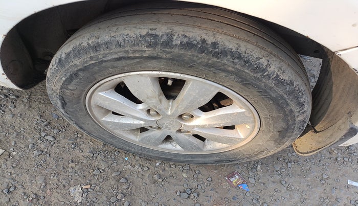 2013 Hyundai i20 SPORTZ 1.4 CRDI, Diesel, Manual, 63,236 km, tyre