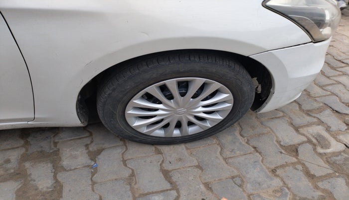 2016 Maruti Ciaz VDI SHVS, Diesel, Manual, 72,632 km, tyre