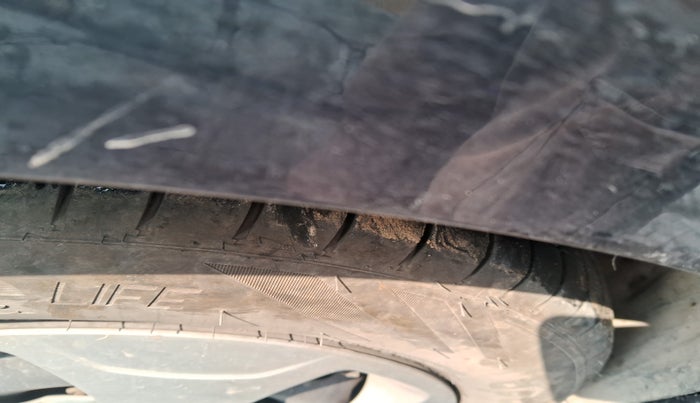 2021 Tata Tiago XT (O) PETROL, Petrol, Manual, 45,002 km, tyre