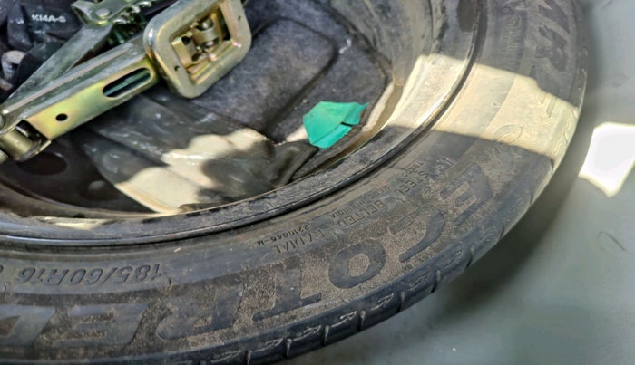 2015 Hyundai Elite i20 ASTA 1.4 CRDI, Diesel, Manual, 1,58,050 km, tyre