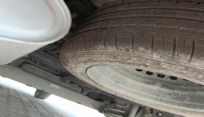 2021 MG HECTOR PLUS SHARP 1.5 PETROL TURBO HYBRID MT 6-STR, Petrol, Manual, 1,25,543 km, tyre