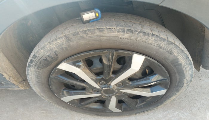 2019 Tata NEXON XM PETROL, Petrol, Manual, 46,342 km, tyre