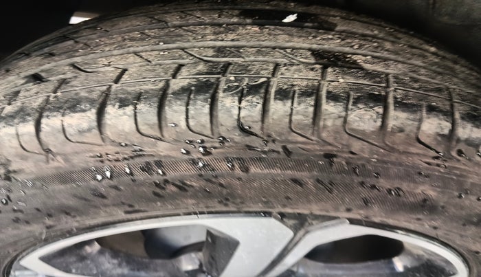 2021 Tata NEXON XZ PLUS DIESEL, Diesel, Manual, 88,293 km, tyre