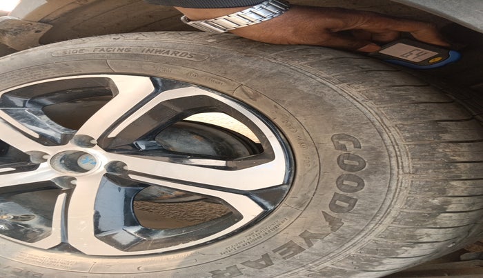 2022 Tata NEXON XZ PLUS (O) DIESEL, Diesel, Manual, 60,402 km, tyre