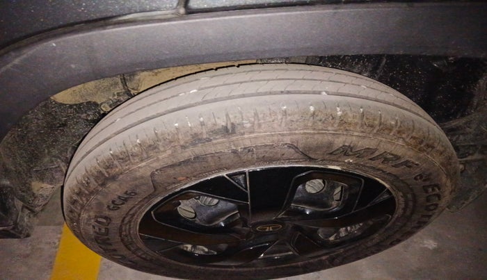 2025 Tata PUNCH Adventure Plus, Petrol, Manual, 2,586 km, tyre