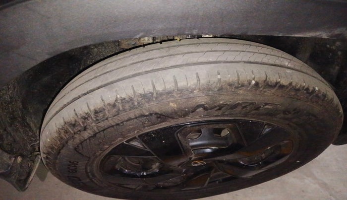 2025 Tata PUNCH Adventure Plus, Petrol, Manual, 2,586 km, tyre