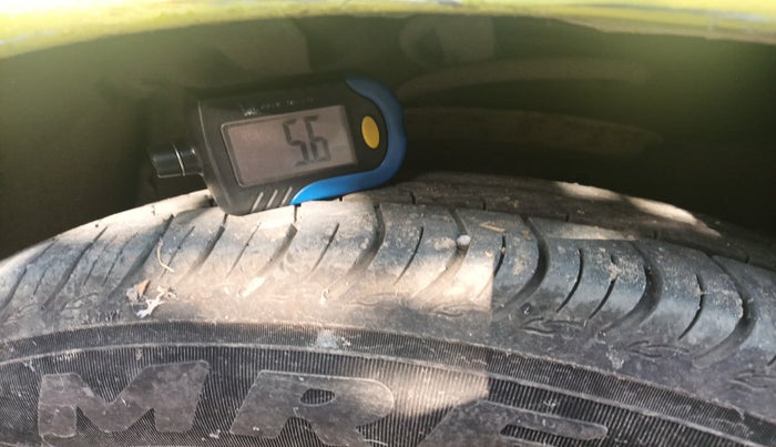 2011 Chevrolet Beat LS PETROL, Petrol, Manual, 1,91,772 km, tyre