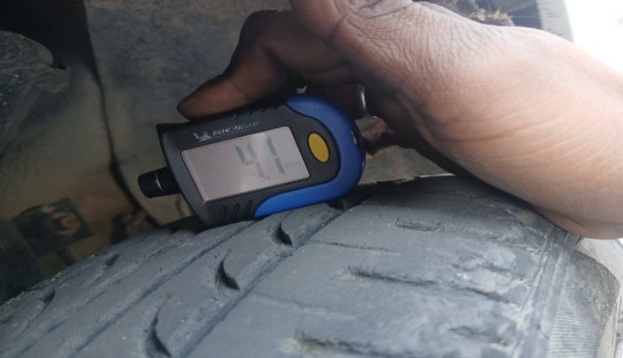 2012 Tata Indica Vista VX QUADRAJET, Diesel, Manual, 1,27,150 km, tyre