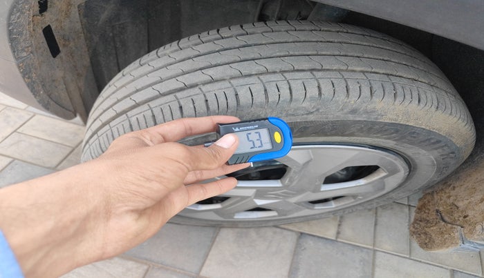 2024 Maruti BREZZA VXI AT SMART HYBRID, Petrol, Automatic, 10,644 km, tyre