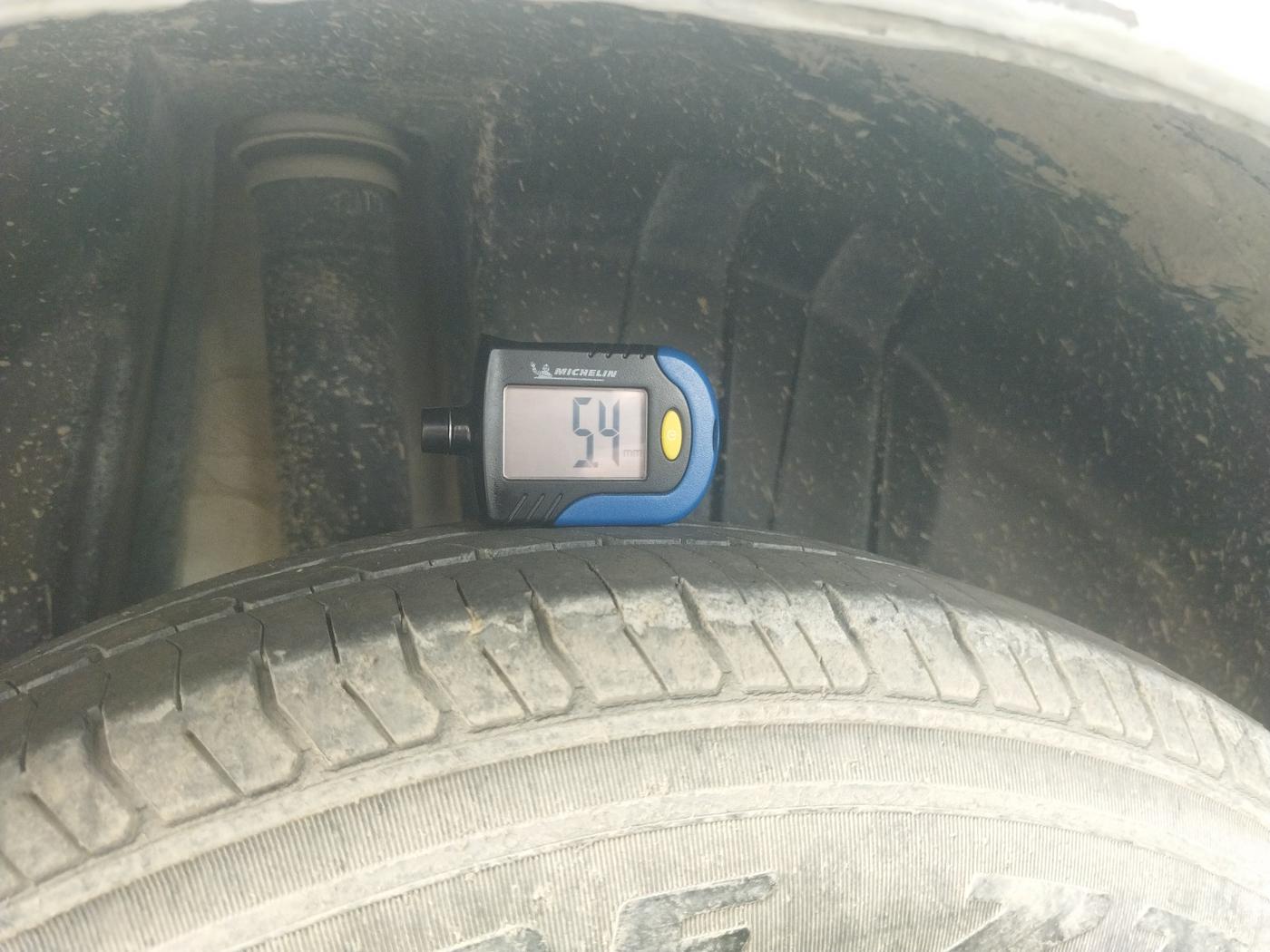 2020 Maruti Dzire VXI, Petrol, Manual, 64,680 km, tyre