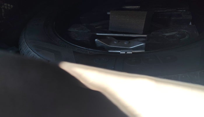 2022 MG ASTOR SHARP 1.5 MT, Petrol, Manual, 53,494 km, tyre