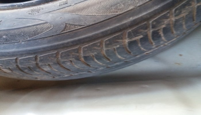 2015 Maruti Celerio VXI AMT, Petrol, Automatic, 76,318 km, tyre