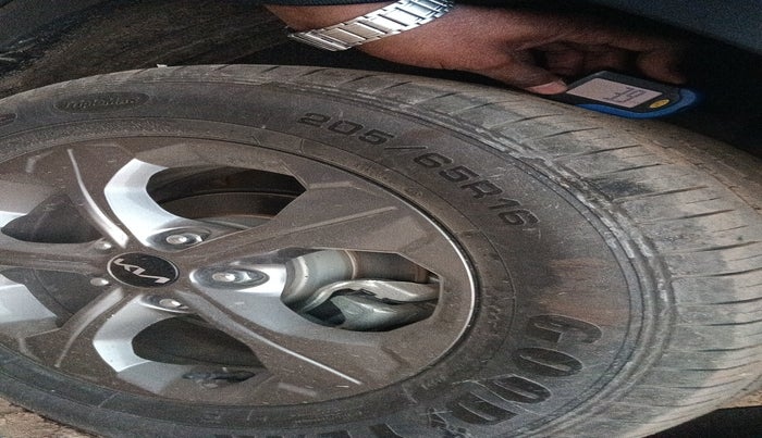 2022 KIA SELTOS HTK PLUS 1.5 IMT, Petrol, Manual, 19,535 km, tyre