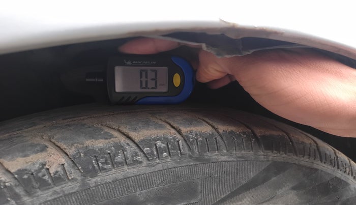 2010 Hyundai i10 MAGNA 1.2, Petrol, Manual, 45,460 km, tyre