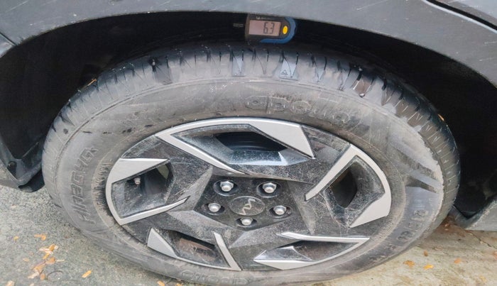 2025 KIA SONET HTK (O) 1.2 Petrol MT, Petrol, Manual, 5,027 km, tyre