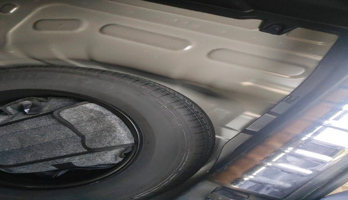 2025 KIA SONET HTK (O) 1.2 Petrol MT, Petrol, Manual, 5,027 km, tyre