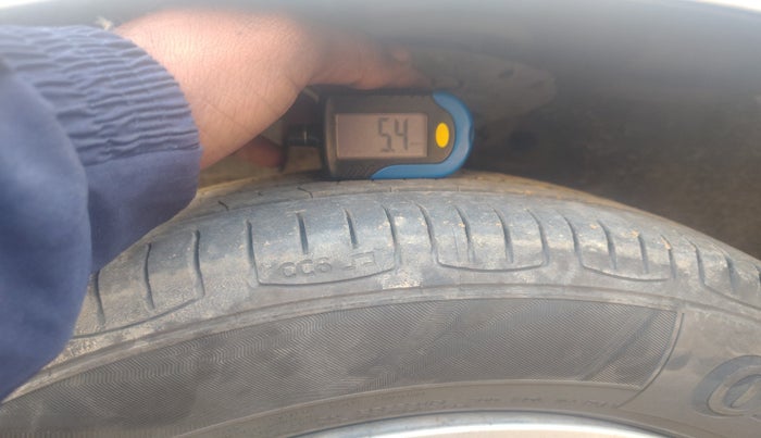 2016 Honda Amaze 1.2L I-VTEC S, Petrol, Manual, 1,03,371 km, tyre