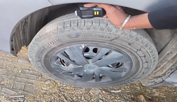 2020 Honda Amaze 1.2L I-VTEC S, Petrol, Manual, 76,369 km, tyre