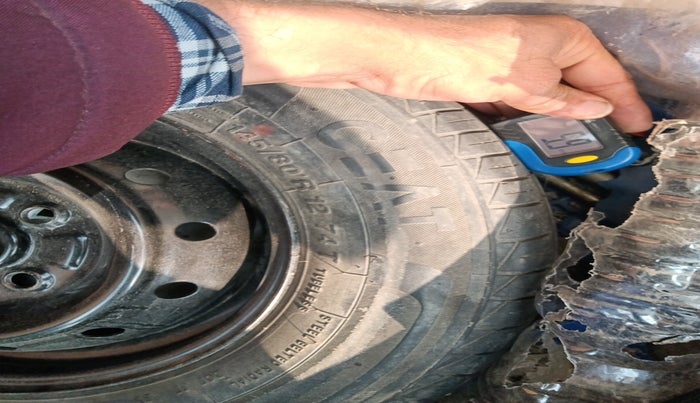 2020 Maruti Alto LXI, Petrol, Manual, 67,071 km, tyre