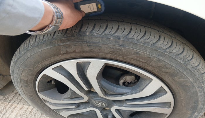 2024 Tata Tiago XZ PLUS CNG, Petrol, Manual, 10,981 km, tyre