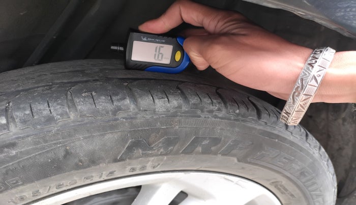 2015 Honda Jazz 1.2L I-VTEC V, Petrol, Manual, 80,226 km, tyre