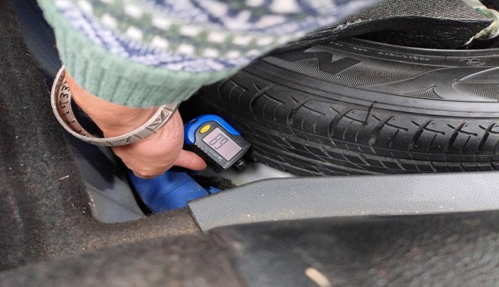 2015 Honda Jazz 1.2L I-VTEC V, Petrol, Manual, 80,226 km, tyre