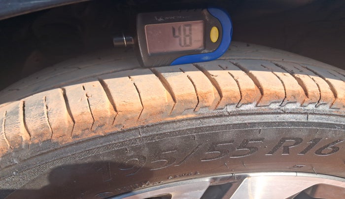 2023 Hyundai NEW I20 ASTA (O) 1.0 TURBO GDI DCT, Petrol, Automatic, 33,821 km, tyre